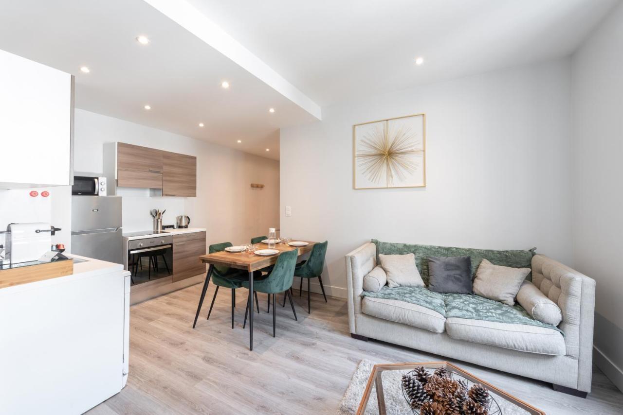ליון Le Pompadour - Magnifique T2 Place Bellecour 4Eme Etage Sans Ascenseur - 4Th Floor No Elevator מראה חיצוני תמונה