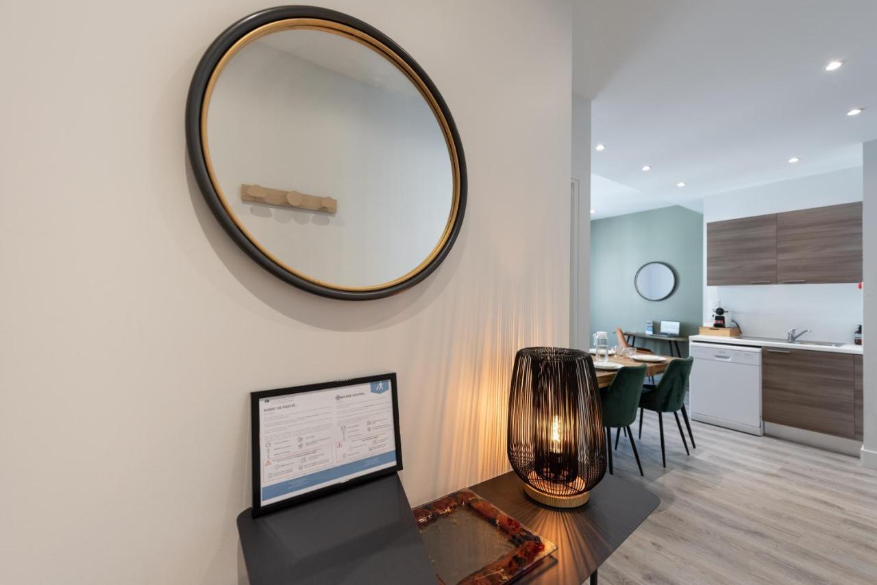 ליון Le Pompadour - Magnifique T2 Place Bellecour 4Eme Etage Sans Ascenseur - 4Th Floor No Elevator מראה חיצוני תמונה